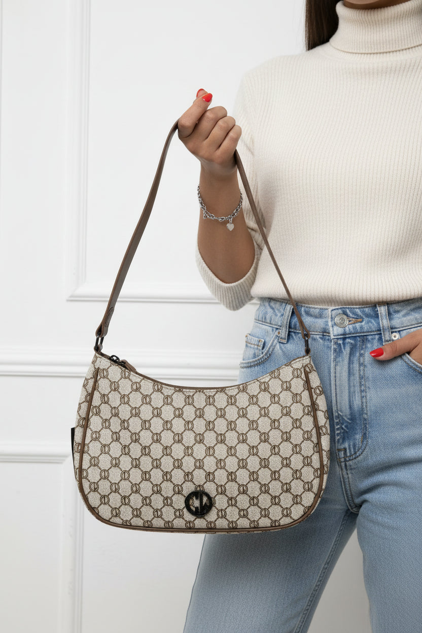 Offerta Speciale €29Iconic Shoulder Bag – Design di Tendenza e Praticità